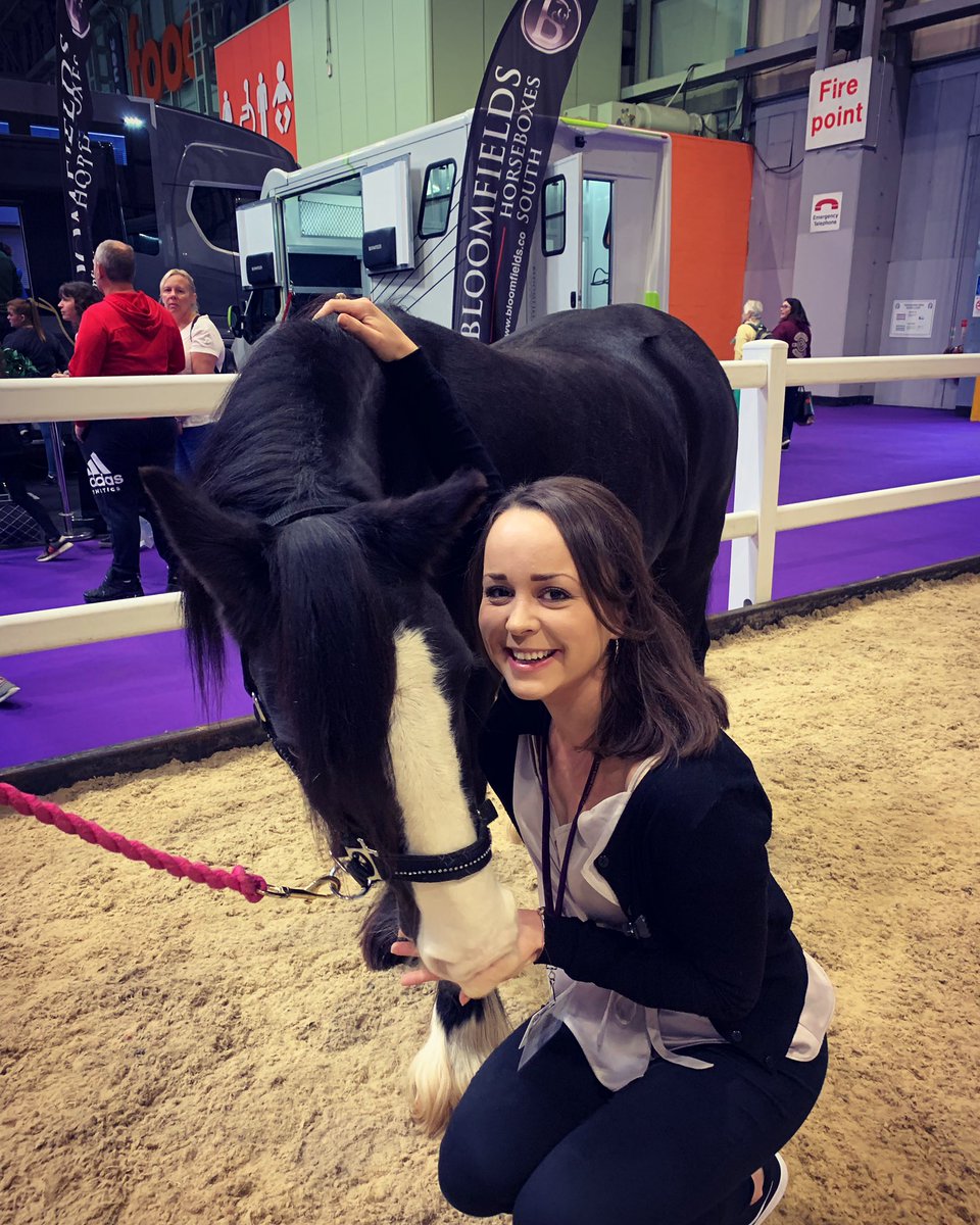 Who better to visit at #HOYS than Beryl from Centaurus Trust ✨Check out our Therapy Area #TeamHOYS <a href="/HannahMEccles/">Hannah Eccles</a>