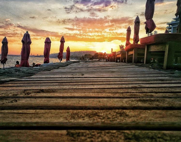 PlusSea's tweet photo. Morning glory ☀️ witness the divine colors of sunrise at #plussea #barlifestyle #limassol #sunrise #morningglory #riseandshine • 📸 #rtaproduction https://t.co/h2zH9hmuhu