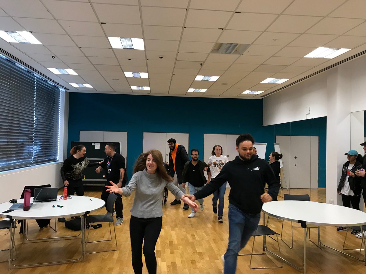 DebbietNya's tweet photo. ⁦@OnSideYZ⁩ level3 students exploring the theories of adolescent behaviour. Is the influence of the outside world a factor in the cultural change of young people’s development needs? Discuss! ⁦@natyouthagency⁩ ⁦@nyaacademy⁩ https://t.co/kTYG94hPz1