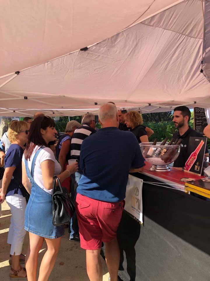 TORIA_BEER's tweet photo. Merci d’être venus en nombre déguster TORIA pour le Festival Truck&amp;Beer !
#toria #brasserietoria #toriabeer #biereartisanale #craftbeer https://t.co/vQSC6905QH