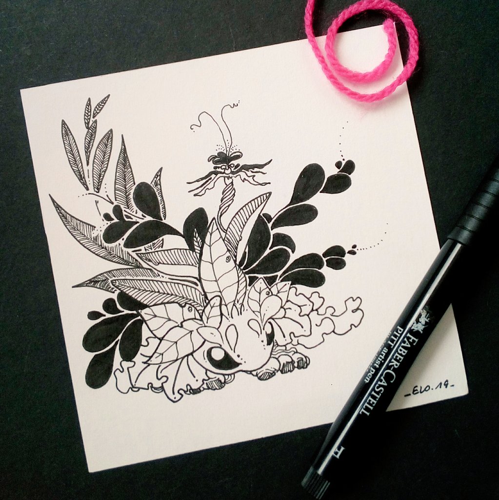 EloIllus's tweet photo. 🌿En mode baudroie (le poisson qui fait un peu peur avec ses grandes dents et son leurre sur la tête)

#inktober #ink #inktober2019 #art #traditionalart #dessin #drawing #illustration #fantasy #feerie #fairy #bait #appat #inktoberday3 https://t.co/LbETXrpsIL