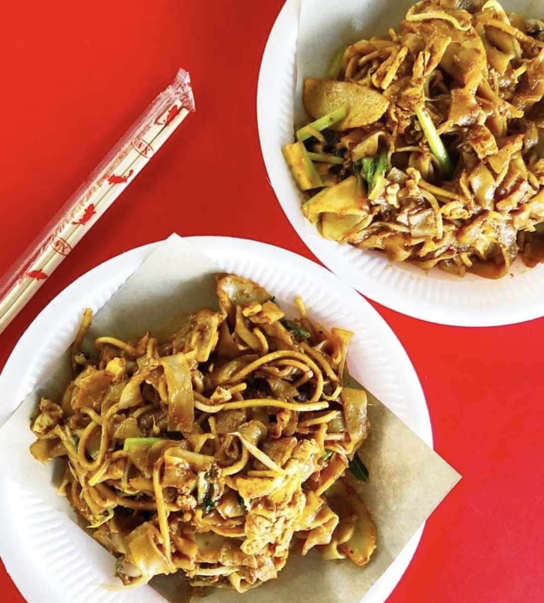 bonappetitsb's tweet photo. Bro anis ang stall. 
Cheap char kway teow! 😍

786 CHAR KWAY TEOW
115 Bukit Merah Hawker Centre
#01-28 

💯 MUSLIM-OWNED
#BonAppetitSB https://t.co/ZK16CuS95X