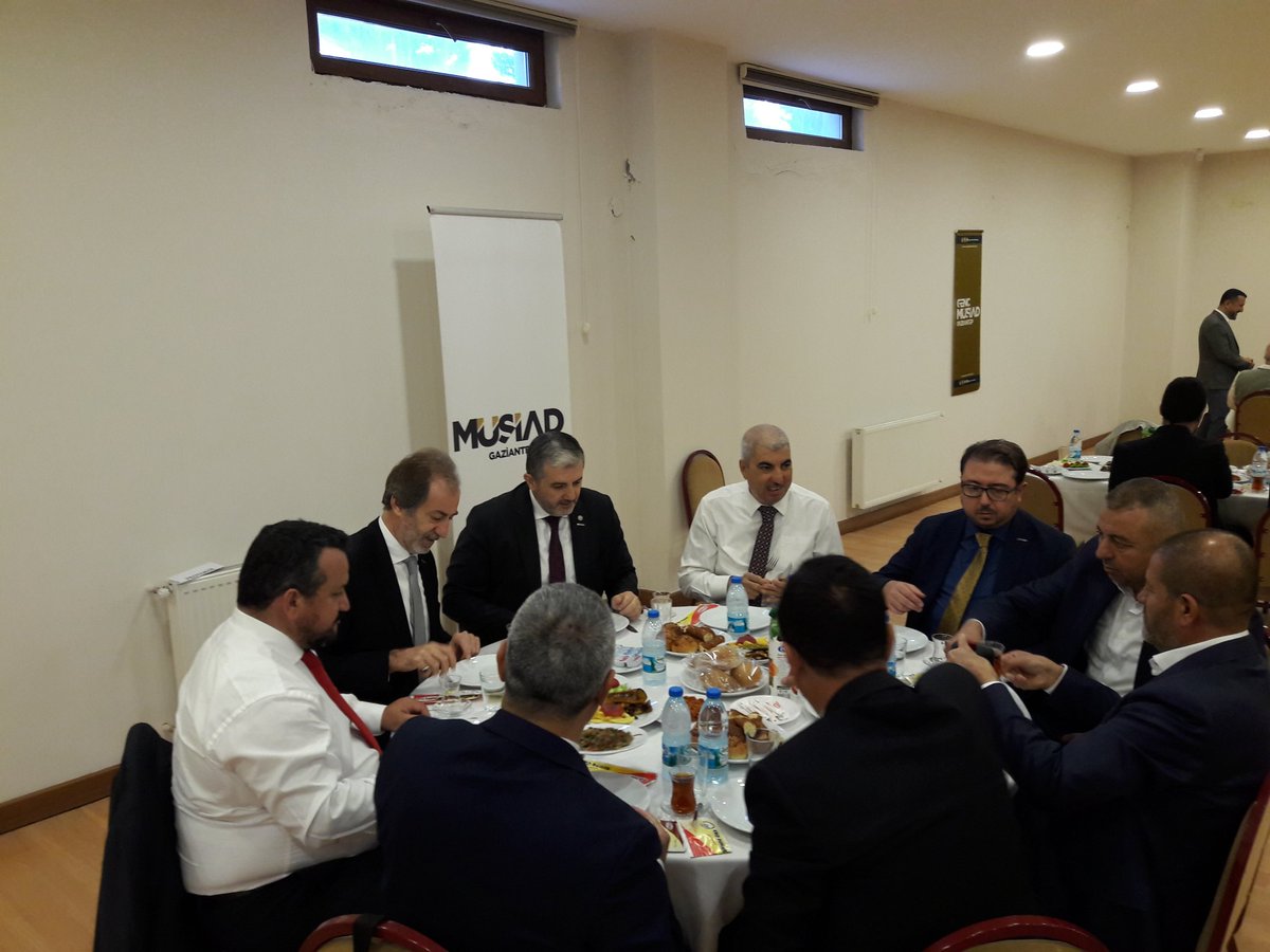 MUSIADUrfa's tweet photo. .@MUSIADGaziantep ev sahipliğinde düzenlenen ve @MUSIAD Genel Bşk. Sn.  @AKaanTR da katılımı ile düzenlenen bölgesel istişare toplantısına @MUSIADUrfa Şb. Bşk. Sn @MahmutSaatci ile katıldık https://t.co/atZec3eSj1