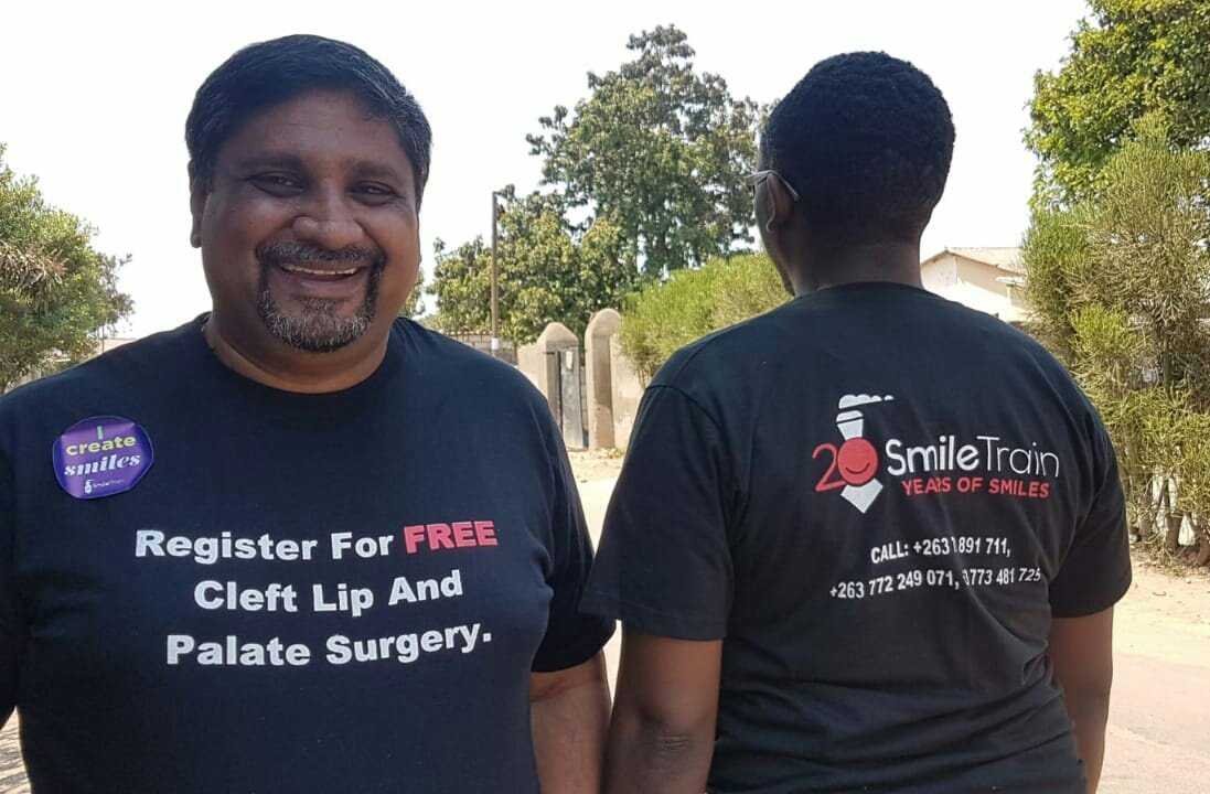 SmileTrainAfric's tweet photo. When we say we're #comprehensive 💯 we mean it. In #Zimbabwe, Our Program Manager Sibusisiwe Yona spoke to Zimbabwe Anaesthetic Association about our world standards of #PatientCare, as her team spread smiles 😄 on the streets of Harare #WorldSmileDay #1in700 #ICreateSmiles https://t.co/oLkw4pD6BW