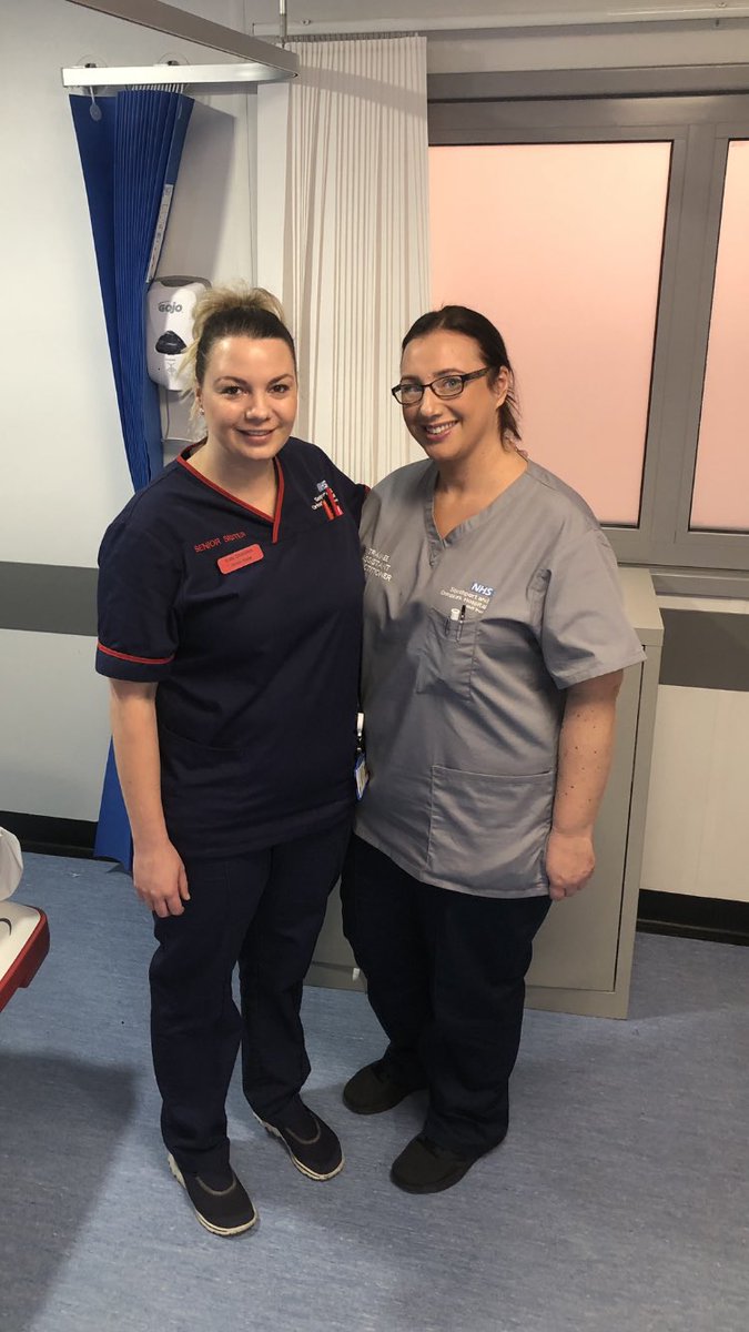 katy_sharples's tweet photo. Our new band 4 trainee on CDU! Well done @LaurenJaysmith1 these next couple of years will fly!! #workharditsworthit #buildingourteam #teamworkmakesthedreamwork @SOProudSO @SONHStrust @rachelbaynes1 @SarahPrice_1 @Janeo66Lawson https://t.co/DaTZLWuBWf