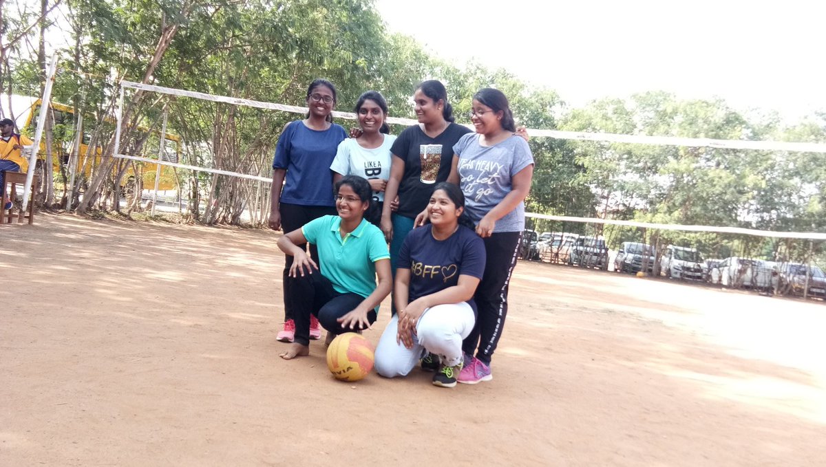 drkkr's tweet photo. The winners : The Runners and the Organisers who made NETSHOTS possible. @GRDSCIB https://t.co/7NA13srHQI