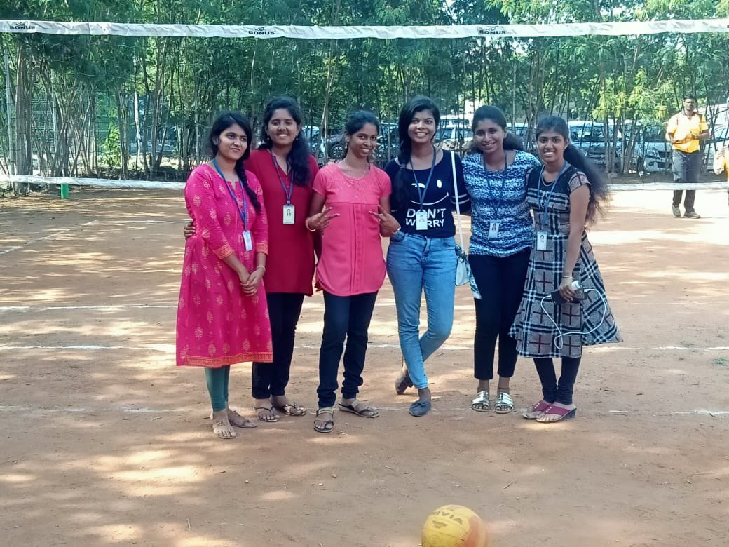 drkkr's tweet photo. The winners : The Runners and the Organisers who made NETSHOTS possible. @GRDSCIB https://t.co/7NA13srHQI