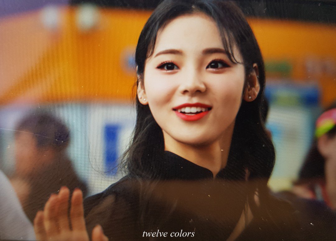 twelvecolors's tweet photo. 191005
#이달의소녀 #LOONA #JinSoul #진솔 https://t.co/LY8IsIzod7