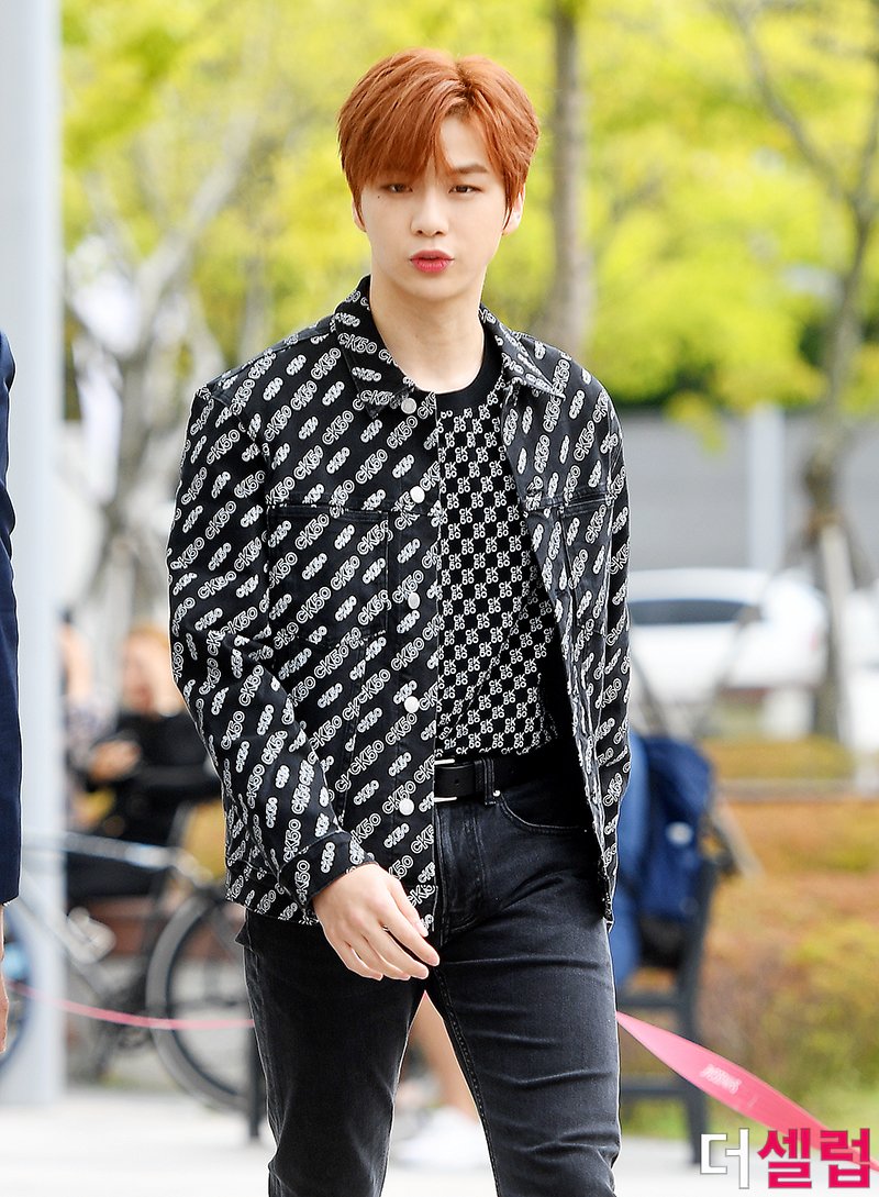 Is he a living doll? Nielchin has come back to us... slowly and surely...This is a lovely weekend indeed. @danielk_konnect  #강다니엘  #KangDaniel #KangDanielforCK50 Ctto: