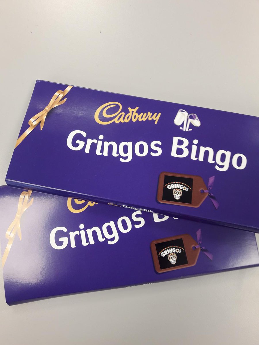 A special delivery straight from Cadbury’s 🍫
Its totally acceptable to eat Chocolate first thing on Christmas morning 🎅🏼 Let’s get ready to party!