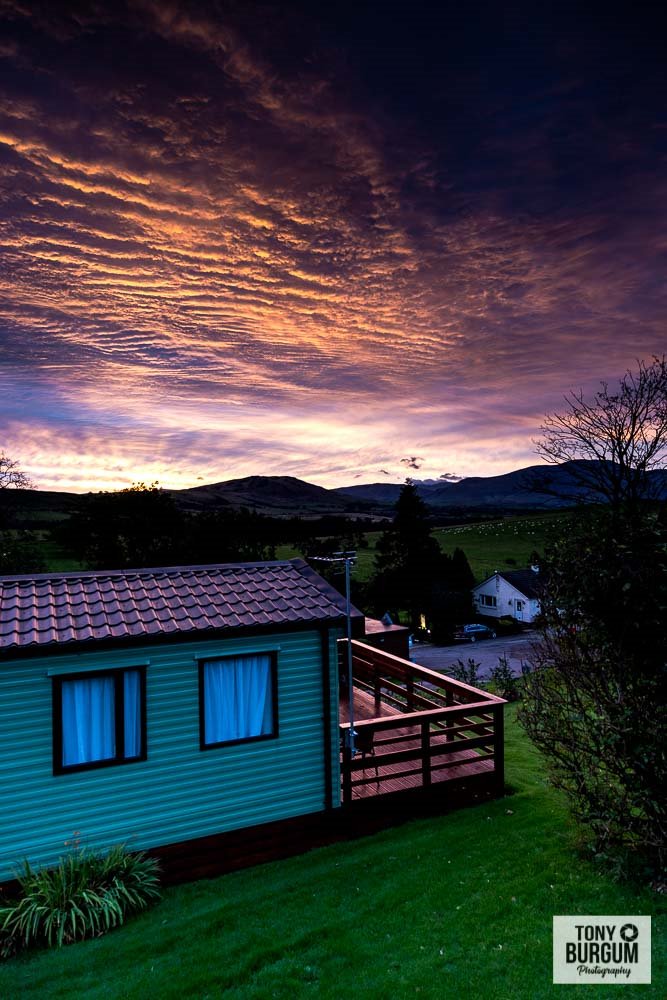 Well Japan may be the land of the rising sun but in the UK watching <a href="/rugbyworldcup/">Rugby World Cup</a> #AUSvURU <a href="/SkiddawView/">Skiddaw View</a> this one takes some beating. @LakeDistrictPR <a href="/keswickuk/">Keswick North Lakes</a> <a href="/lakedistrictnpa/">Lake District</a> #skiddaw #skiddawview #sunrise #hills #landscape #stunning #clouds