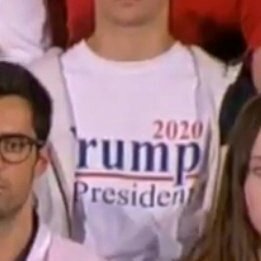 TROLL NIVEL DIOS

Trump
PSOE y PP