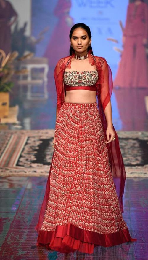 DEVALSTORE's tweet photo. Ridhi Mehra’s BAHAAR Winter Festive Ramp collection is on our racks now!!!
Beautiful prints in Jewel colors in stylish silhouettes for upcoming festivals!!!
Deval The Multi Designer Store will remain open on all Sundays till Diwali!!!
#devalstore #ahmedabad #designerstore https://t.co/56tEoIFbPr