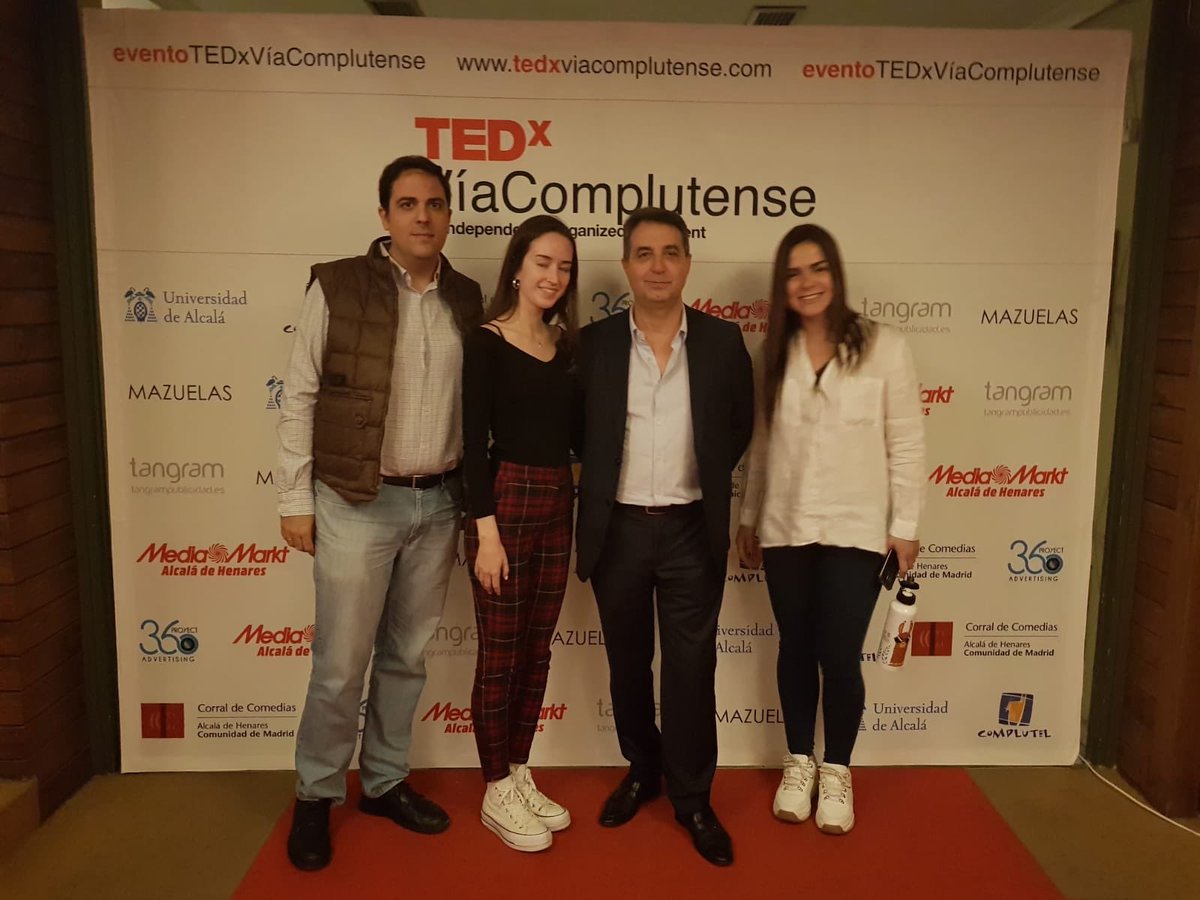 CarlosAPrades's tweet photo. Expectante ante el #PrimerTEDxenAlcaládeHenares #TEDxVíaComplutense Enhorabuena a la organización y Fenomenal puesta en marcha.
#proyect360 https://t.co/EOekxxPDNj