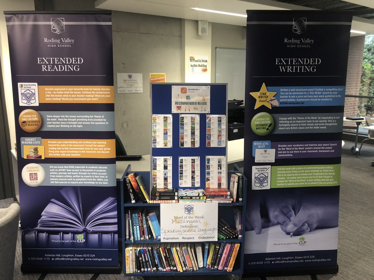 MrsColliteracy's tweet photo. We have excellent literacy schemes @RodingValleyHS learn more at #rvhsopenmorning #literacy #reading #writing https://t.co/UTvQHVuDRh