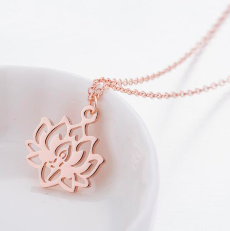 GoodKarmaShopUK's tweet photo. NEW IN! #BuddhistNecklace ☾ #LotusFlower 18kt RoseGold 35GBP on https://t.co/dCNfkP31QL
Discover our new #yogajewelry! Choose between a #buddhabracelet or #lotusflowercharm or a #meditationnecklace for a unique piece of #spiritualjewelry to accompany your #spiritualjourney https://t.co/VWYWed8B4O