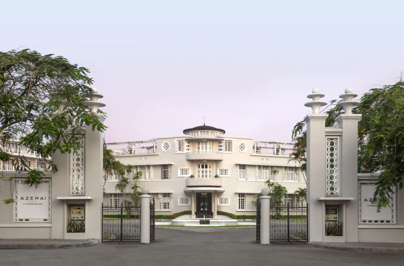 danayter's tweet photo. My latest: https://t.co/29rlXx1FD1 #artdeco #artdecohotels #miami #hue #nyc #shanghai #cannes #lisbon #havana #prague #luzern #travel https://t.co/AxCcQm3LAq