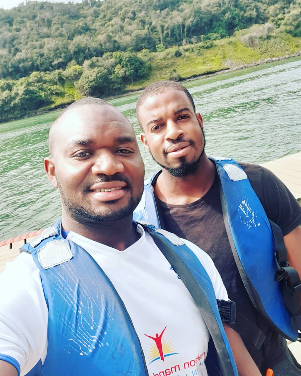 JeffreyMajeff's tweet photo. Things are flowing today,
I am rowing with the current. #EasyWeekend #BirthDayCountDown https://t.co/tRdWn361uq