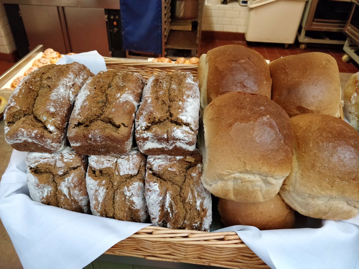 Macreddin's tweet image. It’s been a busy morning here in Macreddin Bakery... #organic #bakery #busyweekend #realbread