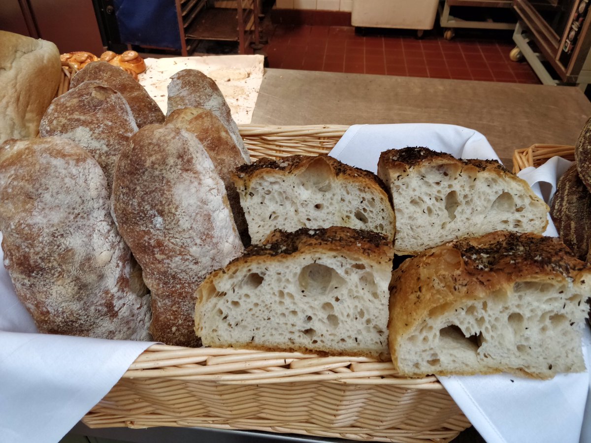 Macreddin's tweet image. It’s been a busy morning here in Macreddin Bakery... #organic #bakery #busyweekend #realbread