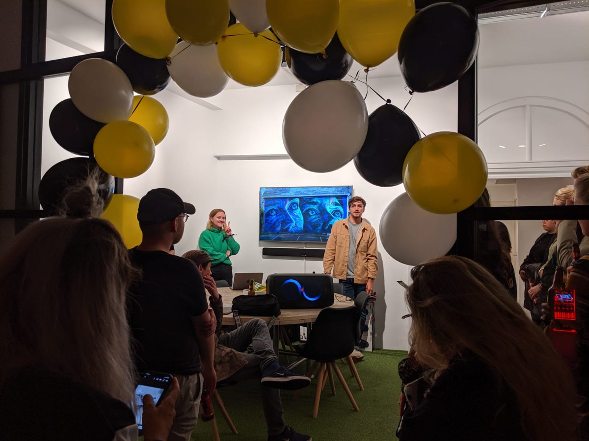 heyhoneyhq's tweet photo. Thank you to everyone that came to our #adnight sessions last night 🎉🎈🎊❤️

Over 150 came through our doors to learn about who we are. Feeling #blessed rn 😊 https://t.co/6gbhS2wPgR