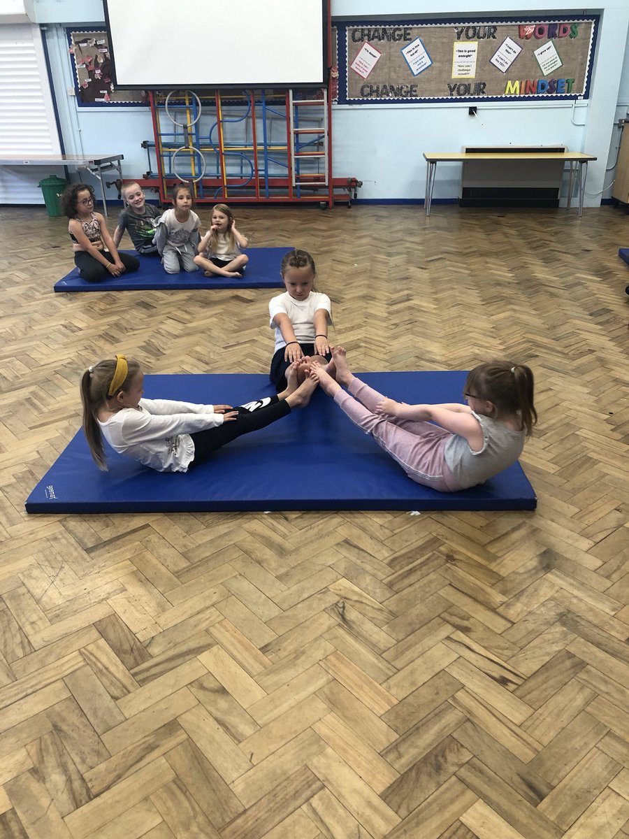 EPA_Sharks's tweet photo. Working together to balance and make different shapes with our bodies in #EPAPE @EstcourtPrimary https://t.co/1TgvLqrAP0