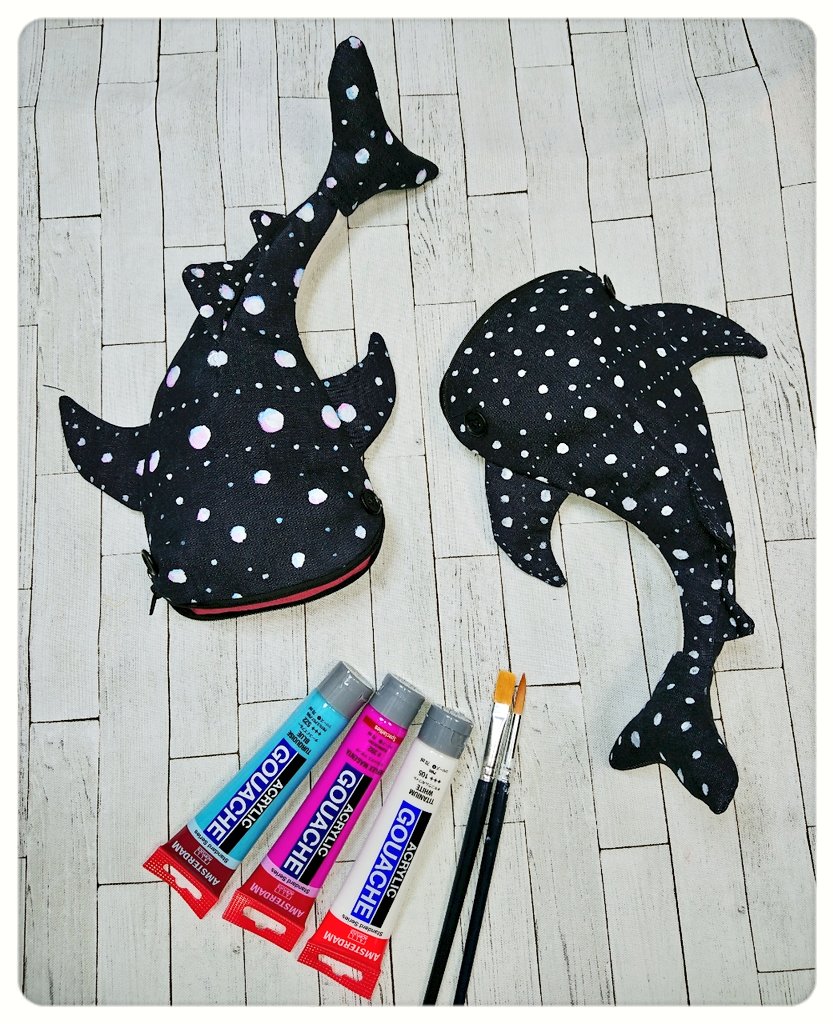 まぁ W Sur Twitter 手描きのジンベイザメポーチ ハンドメイドポーチ 手描きポーチ ジンベイザメポーチ オリジナルポーチ ハンドメイド布小物 魚バック