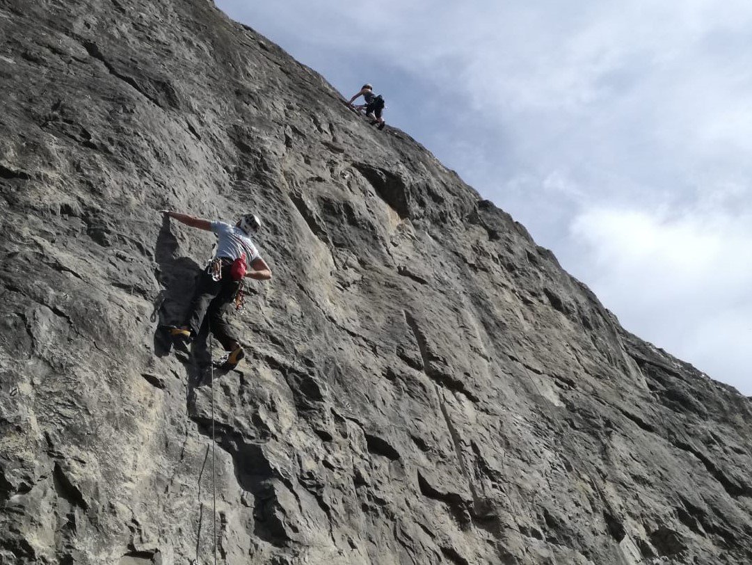 RAFMountaineer's tweet photo. Throwback to 2 weeks ago when RAFMA were in the #Peaks. In the @RoyalAirForce & wana get involved? Rafma.publicity@gmail.com
Full write up on FB
#climbing #RAF #adventure #military #sport #RAFCF #RBL
@PoppyLegion @HelixTactical @MONTANEuk @Entre_Prises @HQRAFSport @RAFActiveMag https://t.co/QTku8oYQcZ