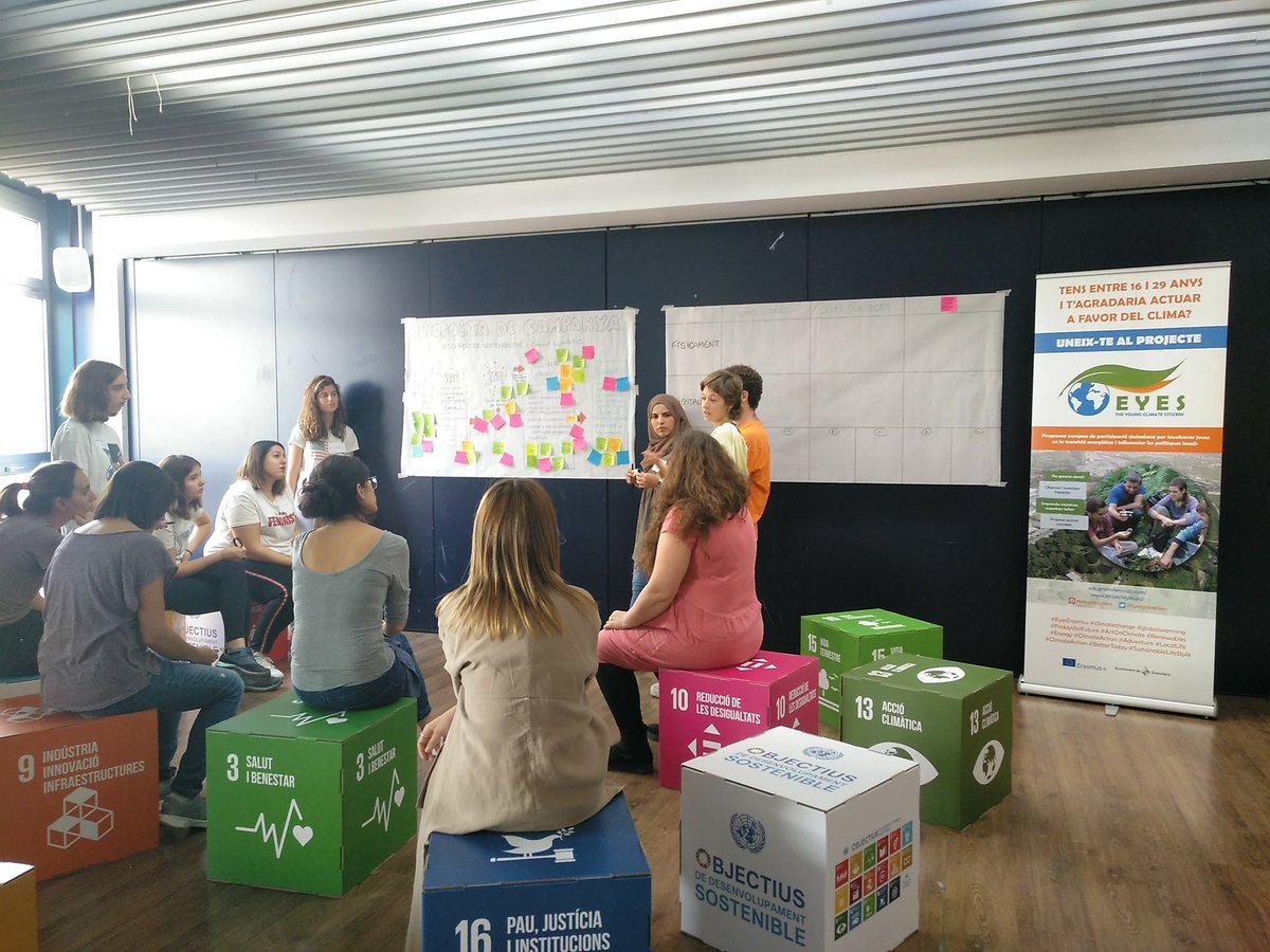 Un dissabte matí dedicat al jovent q vol implicar-se amb la crisi climàtica. Gràcies x la vostra energia i entusiasme! <a href="/eyesgranollers/">@Eyesgranollers</a> <a href="/ErasmusEyes/">Project EYES Erasmus +</a> <a href="/MondayBarcelona/">Monday In Lab</a> <a href="/granollers/">Granollers</a> <a href="/granpedal/">GRANOLLERS Pedala</a> <a href="/GTransicio/">GranollersTransició</a>