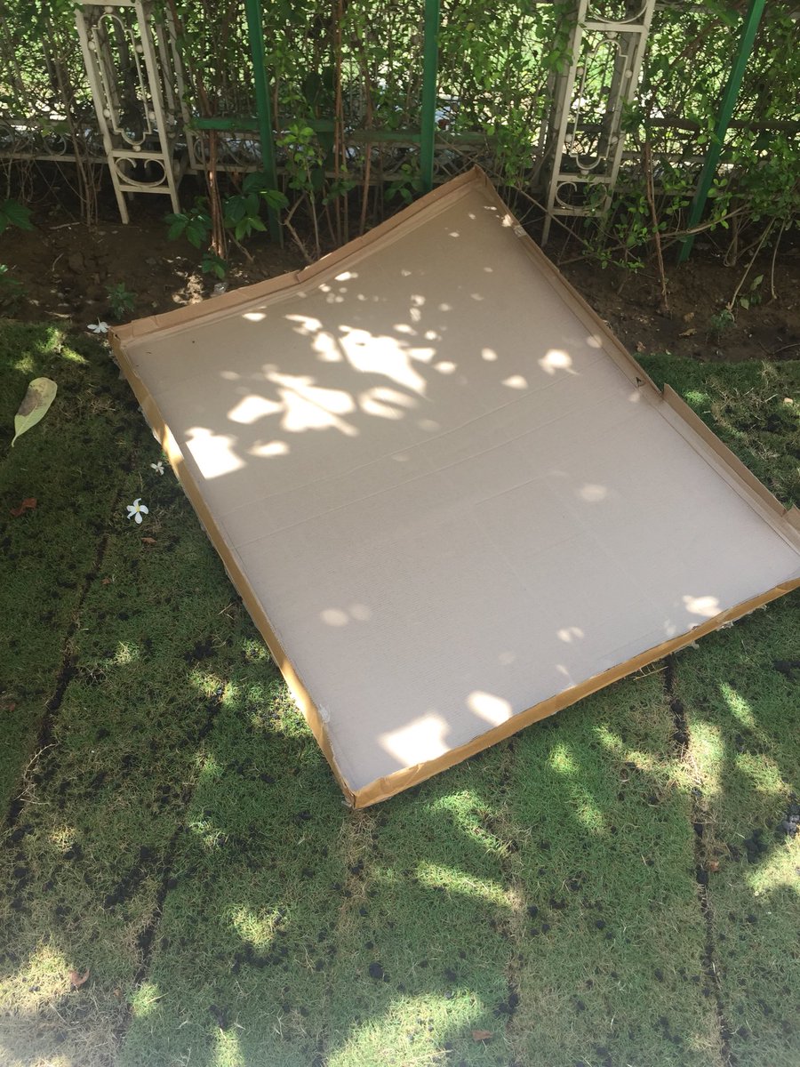 scorpiontwit's tweet photo. Hey @Pepperfry don’t you tell your boys to clean up after they are done 🧐🧐#pepperfry #installation #installationwoes #CustomerService #CommonSense https://t.co/DTmFAphoz7