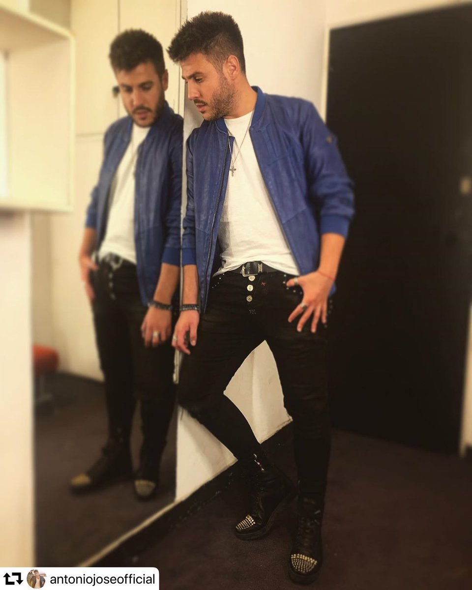 ¡Buenos días familia!
Todxs atentxs a @dialtalcual que durante la mañana saldrá @antoniojoseofficial 😍🙊
・・・
El camino es el que te invita a experimentar el mundo, cree en ti, apuesta por ti, porque la vida pasa y es demasiado bonita como para perdérsela. 🙏🏻¡TÚ PUEDES!🙏🏻💫✨