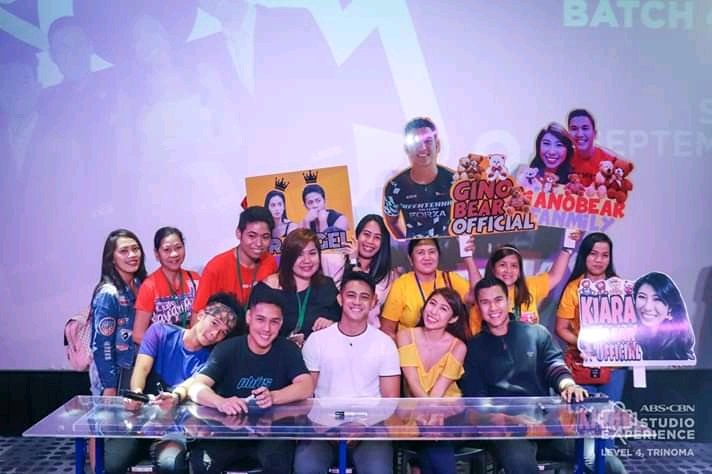 GinalynSaycon's tweet photo. @vicegandako love talaga kita , alam mo ba na may book ako sau lagi nakalagay sa bag para magkita man tau palagyan ko ng signature at magselfie tayong dalawa , kung d man yun mangyari kahit si argel nalang pwd i guest mo sya sa ggv pls
@iamargelsaycon | @ABSCBNGGV 

ARGEL ForGGV https://t.co/nlYHvUgMB0