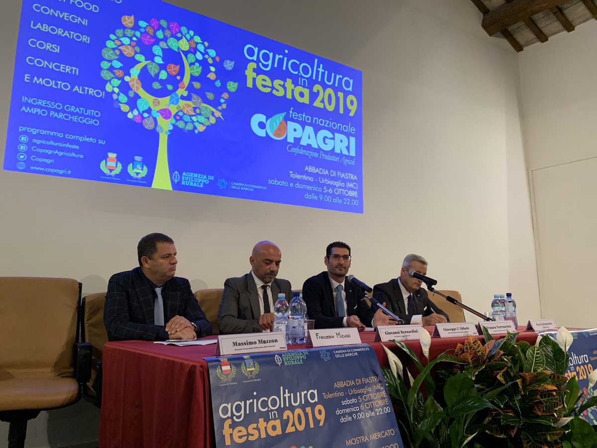 Copagri's tweet photo. #AgricolturaInFesta: convegno su #etichettatura prodotti #agroalimentari apre edizione 2019 iniziativa nazionale #Copagri; intervengono sottosegretario #Labbate, consigliere #Micucci e presidenti #Verrascina e #Bernardini https://t.co/jqFmUWIf0K