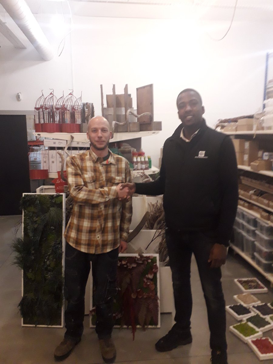 MBEVillemoisson's tweet image. @MBEVillemoisson  est désormais  fier de travailler avec ce specialiste de la fabrication et de la  vente de murs végétaux.  N'hésitez pas à nous consulter pour tout renseignement concernant la pose et/ou la vente de murs végétaux