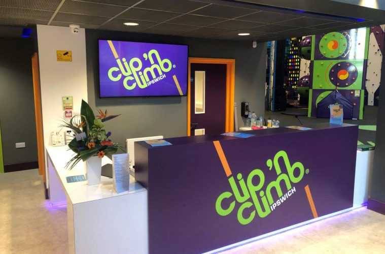 ClipnClimbips's tweet photo. Josh Davey, Director, Clip ’n Climb #Ipswich, says, “We have been extremely impressed with the service and capabilities of @Signagelive. As a brand new business, the software has given us one less thing to worry about, and it has saved us so much time.” https://t.co/CvIvK2K7Ky https://t.co/UTwelnwrIM