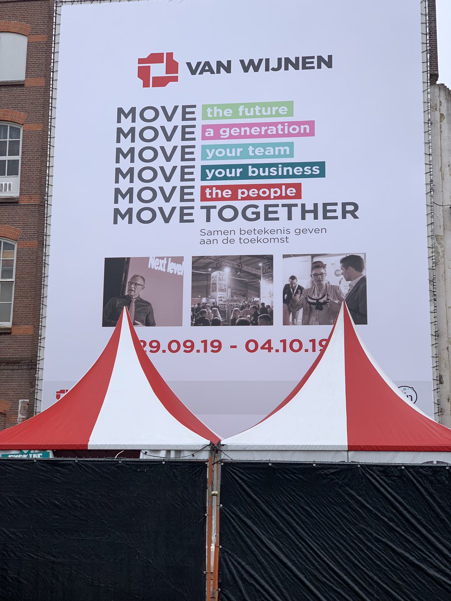 PeterHutten's tweet photo. De climax van de #movetogether week @VanWijnenGroep met #movethepeople. Onze eigen in de ‘driverseat’ voor de nieuwe tijd. ‘De toekomst is nu @DeLoskade’ https://t.co/adJXn52uif