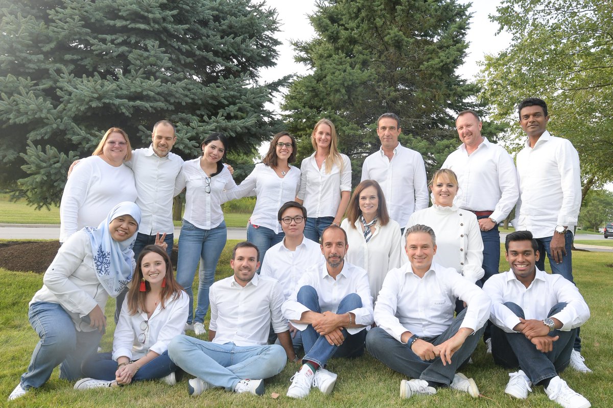 _colorworks_'s tweet photo. A great thank you to all our colleagues @ClariantMB from all over the world that participated in the workshop of #ColorForward2021! The 15th edition already... wow! 👏
#colorforecasting #colortrends https://t.co/wYx2EjDrer