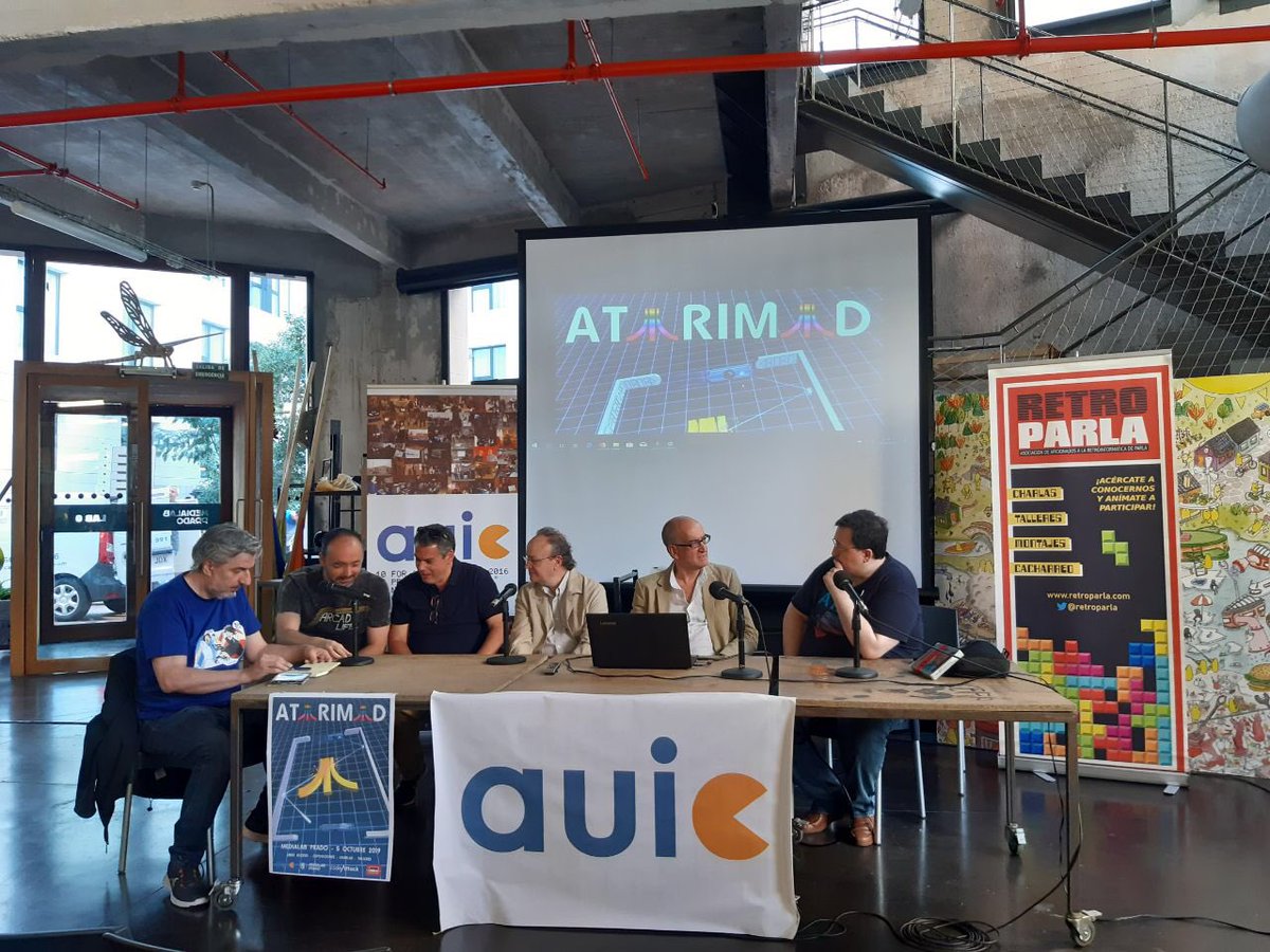 AUIC_oficial's tweet photo. ¡¡Arranca la primera edición de #AtariMAD!! Todavía estás a tiempo de acercarte a @MedialabPrado para verla en directo ;) esta jornada de #Atari tiene un programa de lujo. https://t.co/sfdjkqMeqX