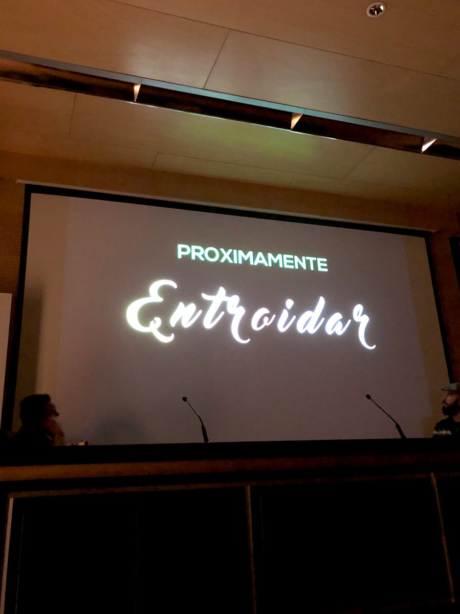 ouffestival's tweet photo. “A nosa intención sempre foi amosar a longa preparación que hai detrás do Entroido”. #Entroidar, estrea próximamente #EuSonDoOUFF https://t.co/Yl5ompvGLR