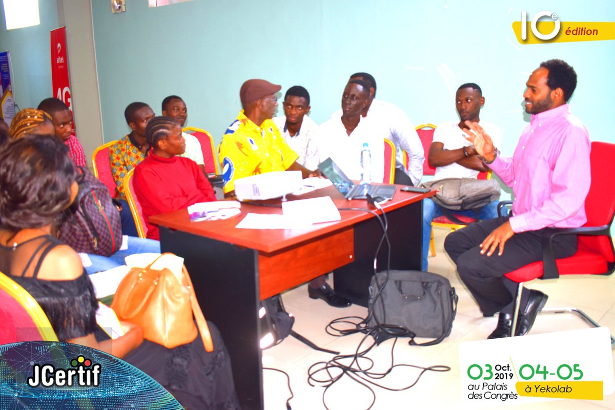 #YekolabEvent / #JcertifBrazza2019 / JOUR 3

L'intelligence artificielle, considérée comme la technologie du futur a été au centre du message de #Lamine_Ba

Elle pourrait améliorer notre compréhension des phénomènes naturels et offrir de nouvelles possibilités de recherche.

#IA