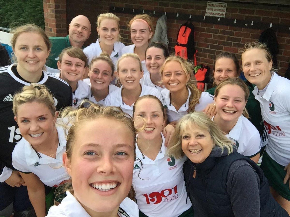 TillyTillings's tweet photo. What a game !! 4-0 against a strong St Albans side, hard work from start to finish, makes a well deserved win :) https://t.co/CPh2qNKZOT