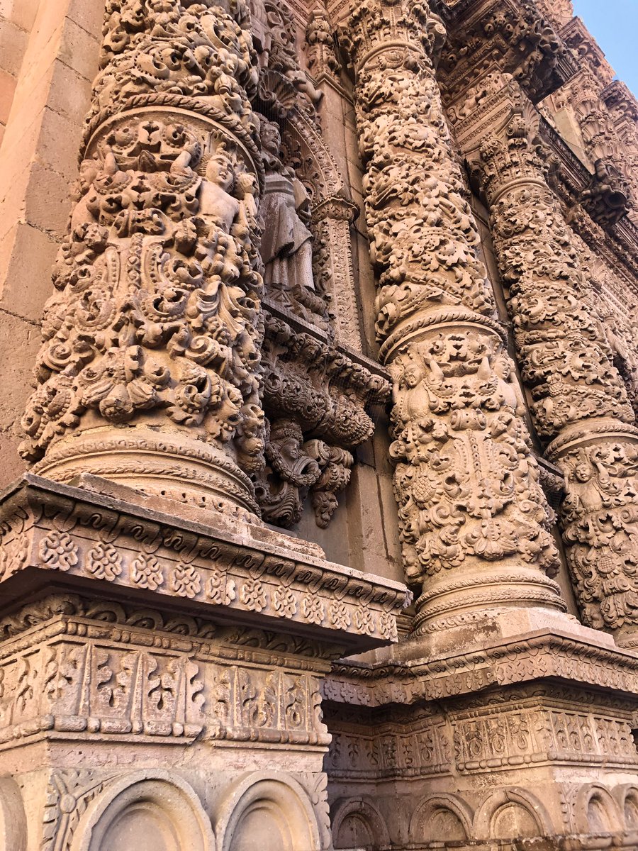 Catedral Basílica de #Zacatecas, dedicada a la Virgen de la Asunción, retablo mayor obra de Javier Marín! 🙌🏼💥