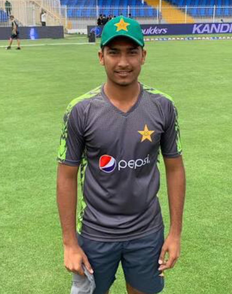 Pakistan’s @TheRealPCB Pacer #Hasnain @MHasnainPak Youngest ever to achieve this feat.
A #T20 #Hattrick 

#PAKvSL 
#icc2019 @ICCLive @ICCMediaComms @ICC @cricketworldcup