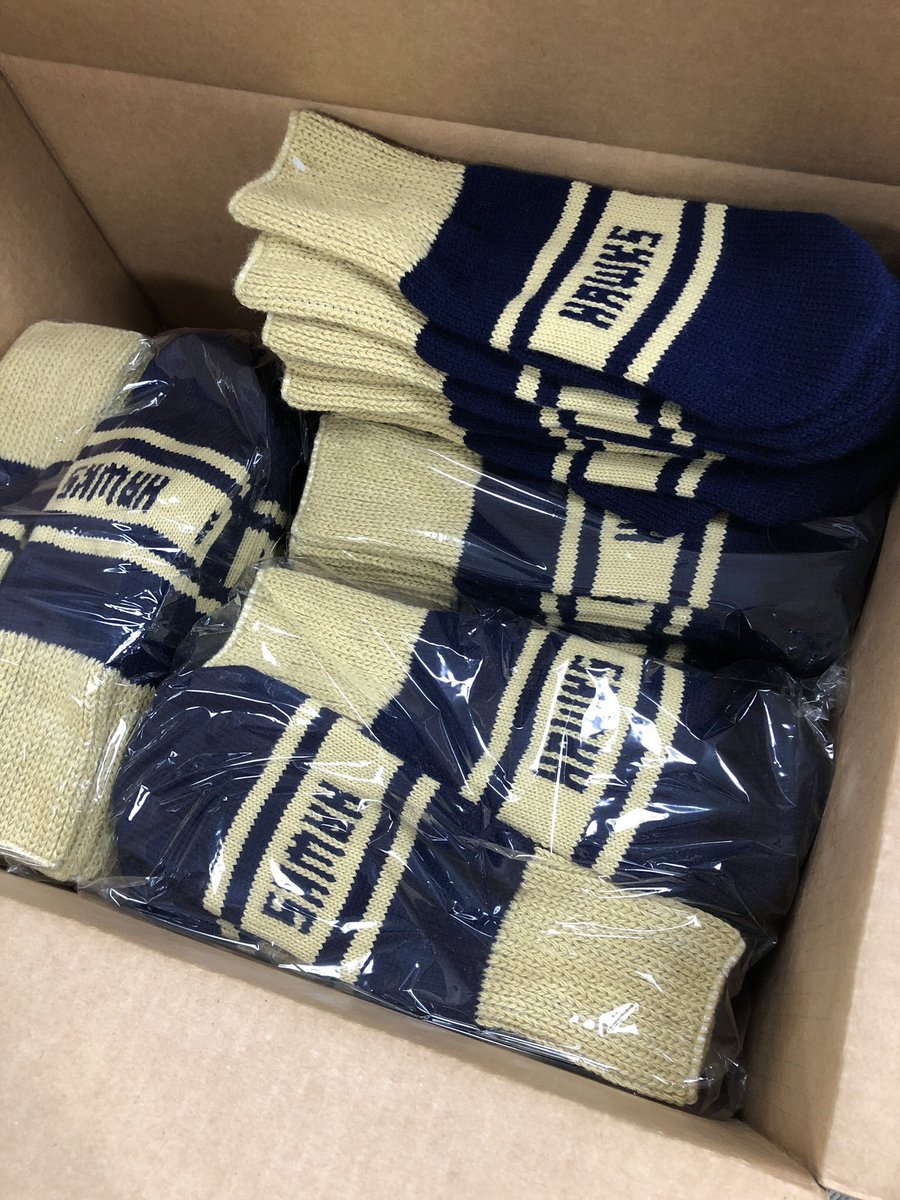 Hawks_SC's tweet image. $20 and on sale beginning Monday. Limited edition HAWKS mittens! Great for cold weather or a Christmas gift. See a Student Council Member ASAP!