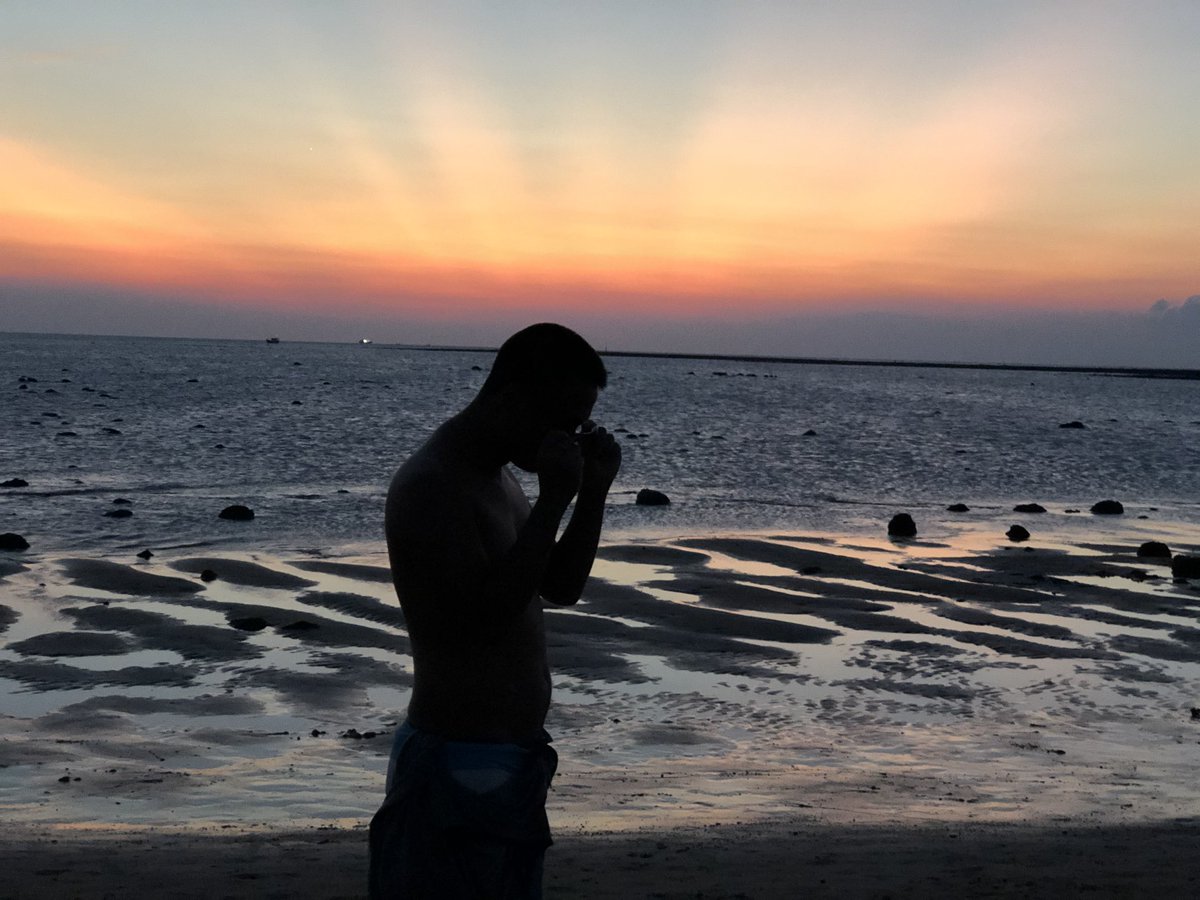 ThreeH (@threeh13) on Twitter photo 