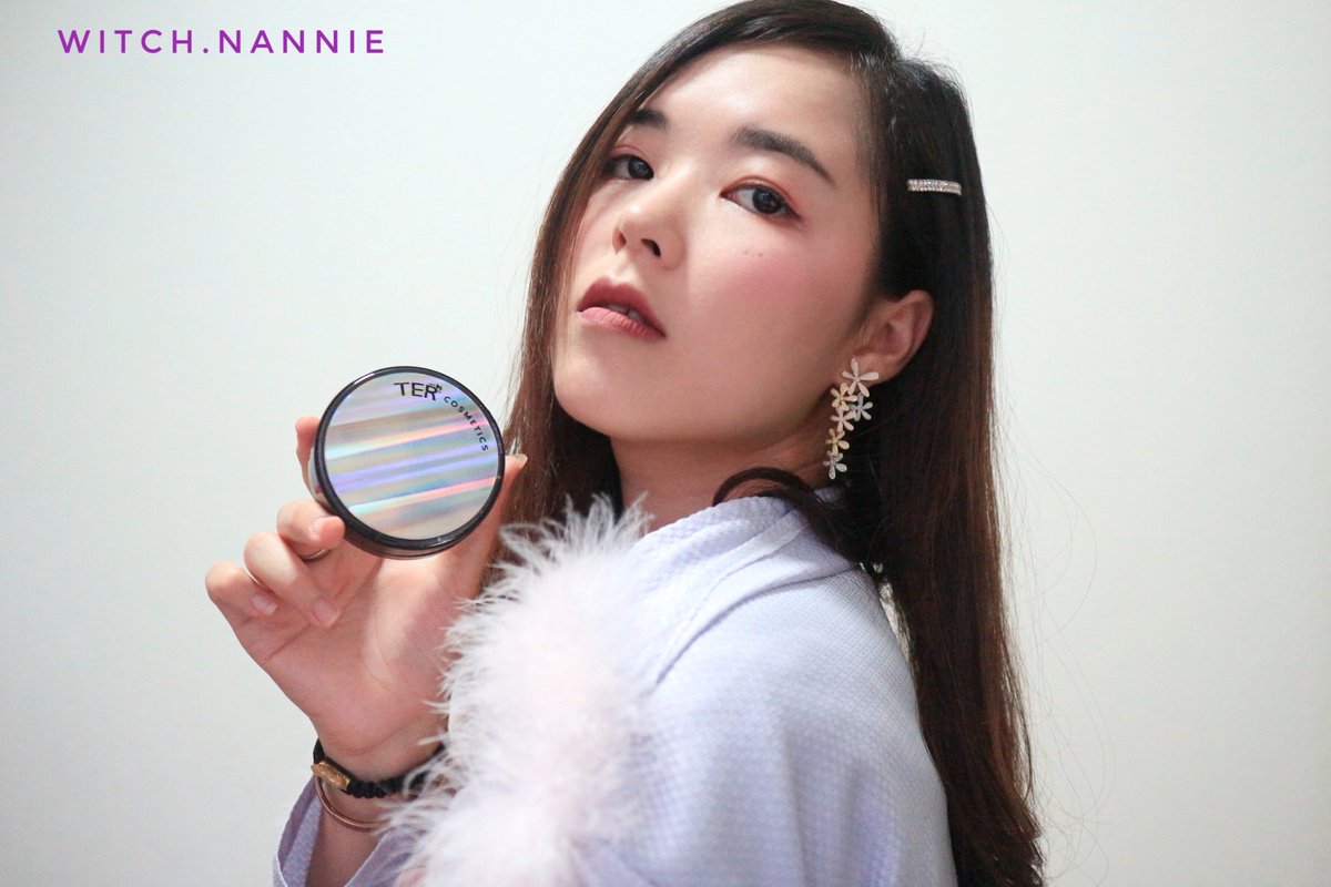 witch_nannie's tweet photo. ♥ TER Extra Matte Cushion Oil Control SPF 50 PA+++
สวยโดนใจ น่ารัก น่าพกสุดๆคุชชั่นเนื้อเเมทพร้อมกันเเดดในตัว ปกปิดดีเหมือนเดิม เเต่ติดทนกว่าเดิม รักเลยจ้า 
👉ราคาตลับละ 259 บาท จ้า 
#Extramattecushion #TERCosmetics
#beautyblogger
#ไว้รีวิวอย่างเดียวไม่ได้ขายโว้ยย https://t.co/k6YCtKiy5e