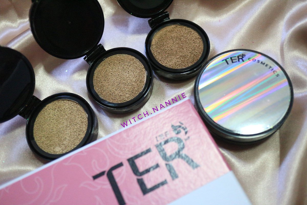 witch_nannie's tweet photo. ♥ TER Extra Matte Cushion Oil Control SPF 50 PA+++
สวยโดนใจ น่ารัก น่าพกสุดๆคุชชั่นเนื้อเเมทพร้อมกันเเดดในตัว ปกปิดดีเหมือนเดิม เเต่ติดทนกว่าเดิม รักเลยจ้า 
👉ราคาตลับละ 259 บาท จ้า 
#Extramattecushion #TERCosmetics
#beautyblogger
#ไว้รีวิวอย่างเดียวไม่ได้ขายโว้ยย https://t.co/k6YCtKiy5e
