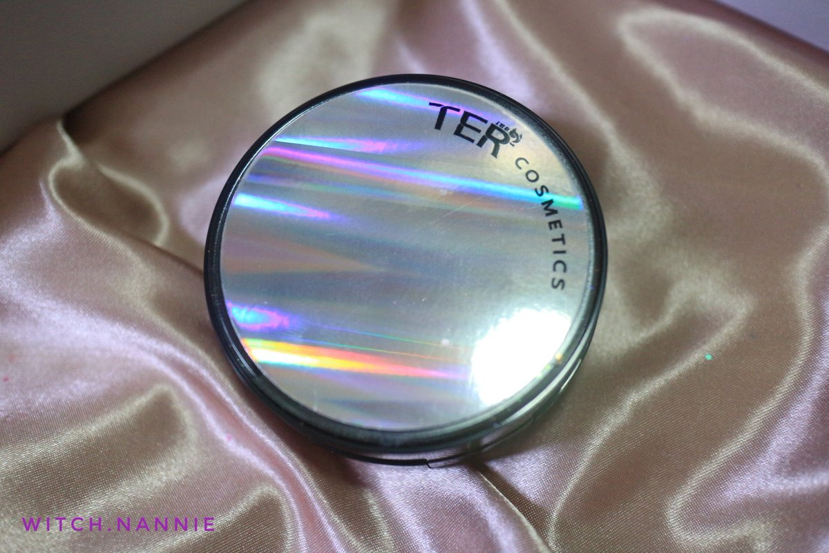 witch_nannie's tweet photo. ♥ TER Extra Matte Cushion Oil Control SPF 50 PA+++
สวยโดนใจ น่ารัก น่าพกสุดๆคุชชั่นเนื้อเเมทพร้อมกันเเดดในตัว ปกปิดดีเหมือนเดิม เเต่ติดทนกว่าเดิม รักเลยจ้า 
👉ราคาตลับละ 259 บาท จ้า 
#Extramattecushion #TERCosmetics
#beautyblogger
#ไว้รีวิวอย่างเดียวไม่ได้ขายโว้ยย https://t.co/k6YCtKiy5e