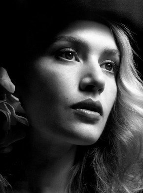 Happy birthday, Kate Winslet. 