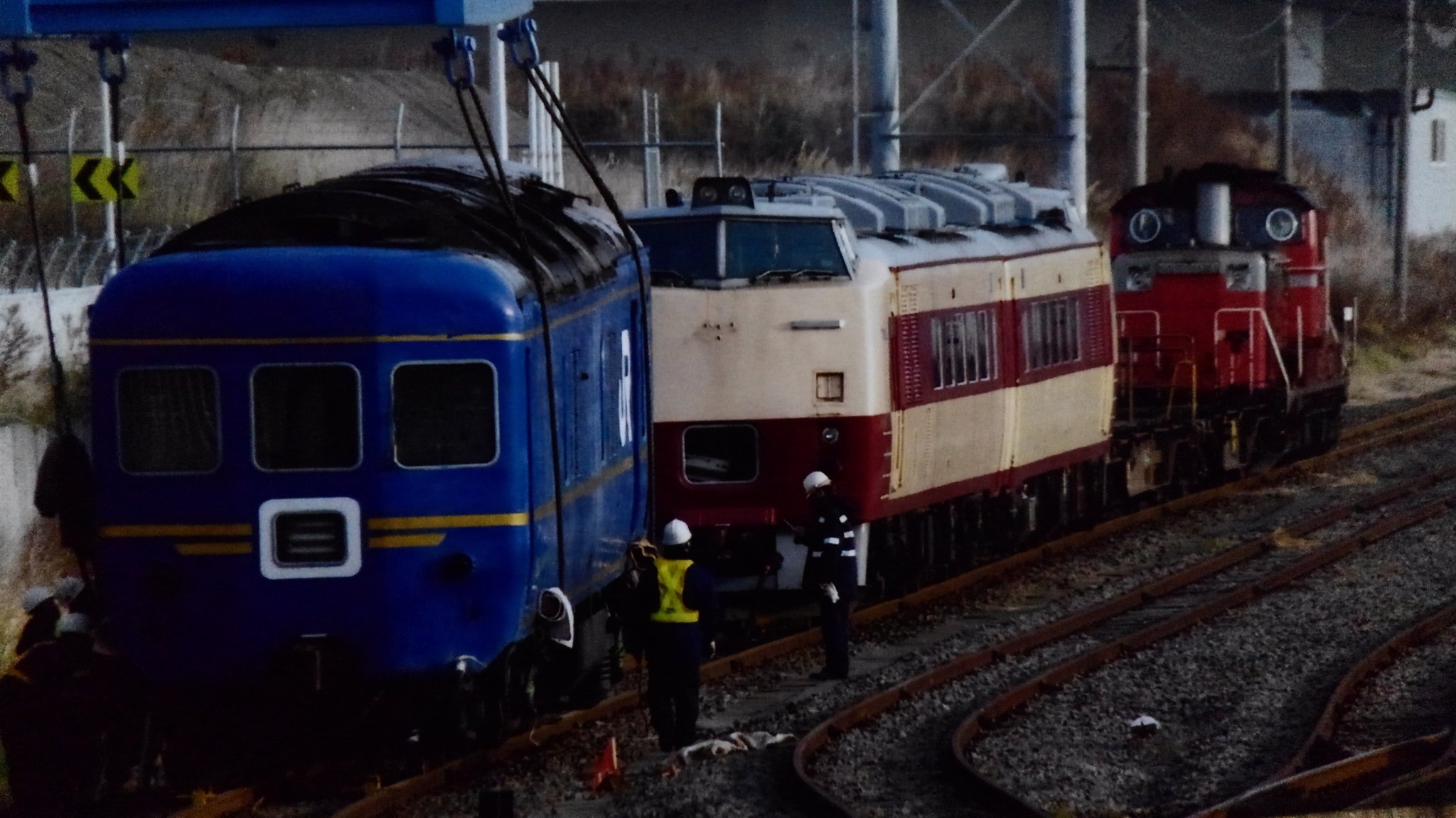 【HO】1-571 24系25形　マニ24-501 HO) 1-571 寝台特急「北斗星」 マニ24 500番台 | カトー